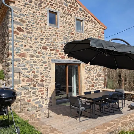 Сasa de vacaciones L'etable - Le Hameau Des Volcans, Maison De Luxe & Confort Saint-Just-pres-Brioude